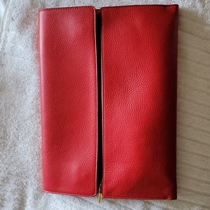 Cuyana Tech Carryall Laptop Sleeve 13 inch